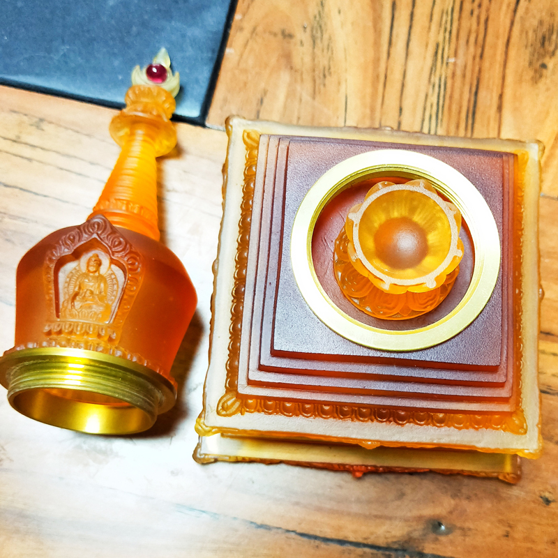 琉璃舍利子宝塔.jpg